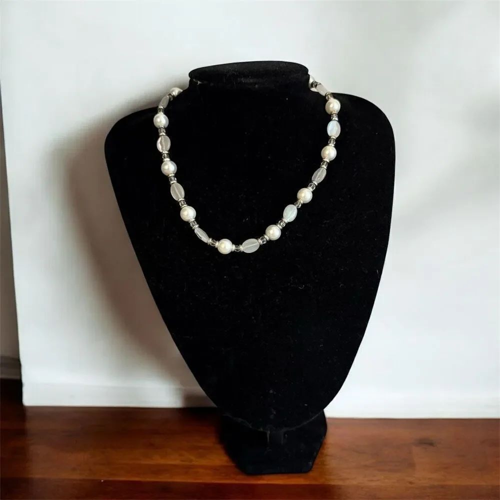 Vintage Y2K Bead Beaded Layered White Cream Necklace Choker